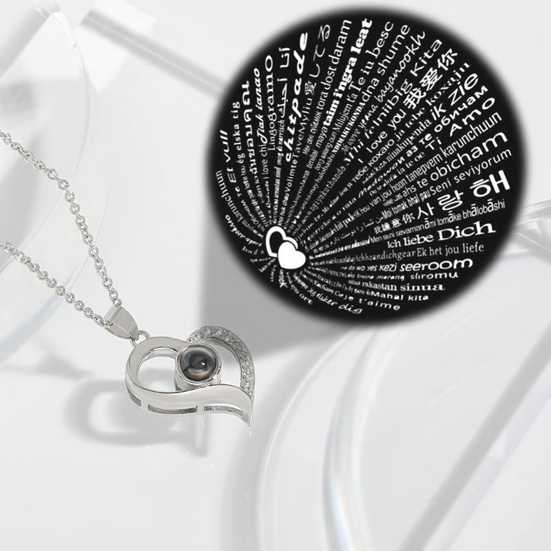Collar "Te Amo en 100 Idiomas" – Corazón Proyector - Imagen 2
